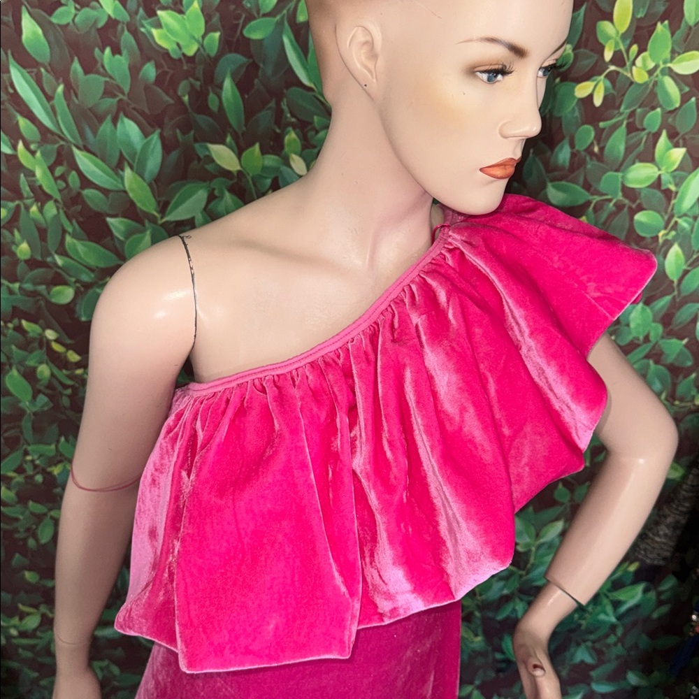 Pink Velvet Off Shoulder Abstract Dress - Picture 8 of 15